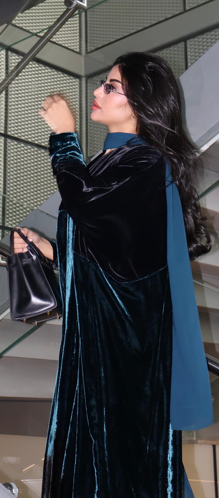 ombré velvet blue