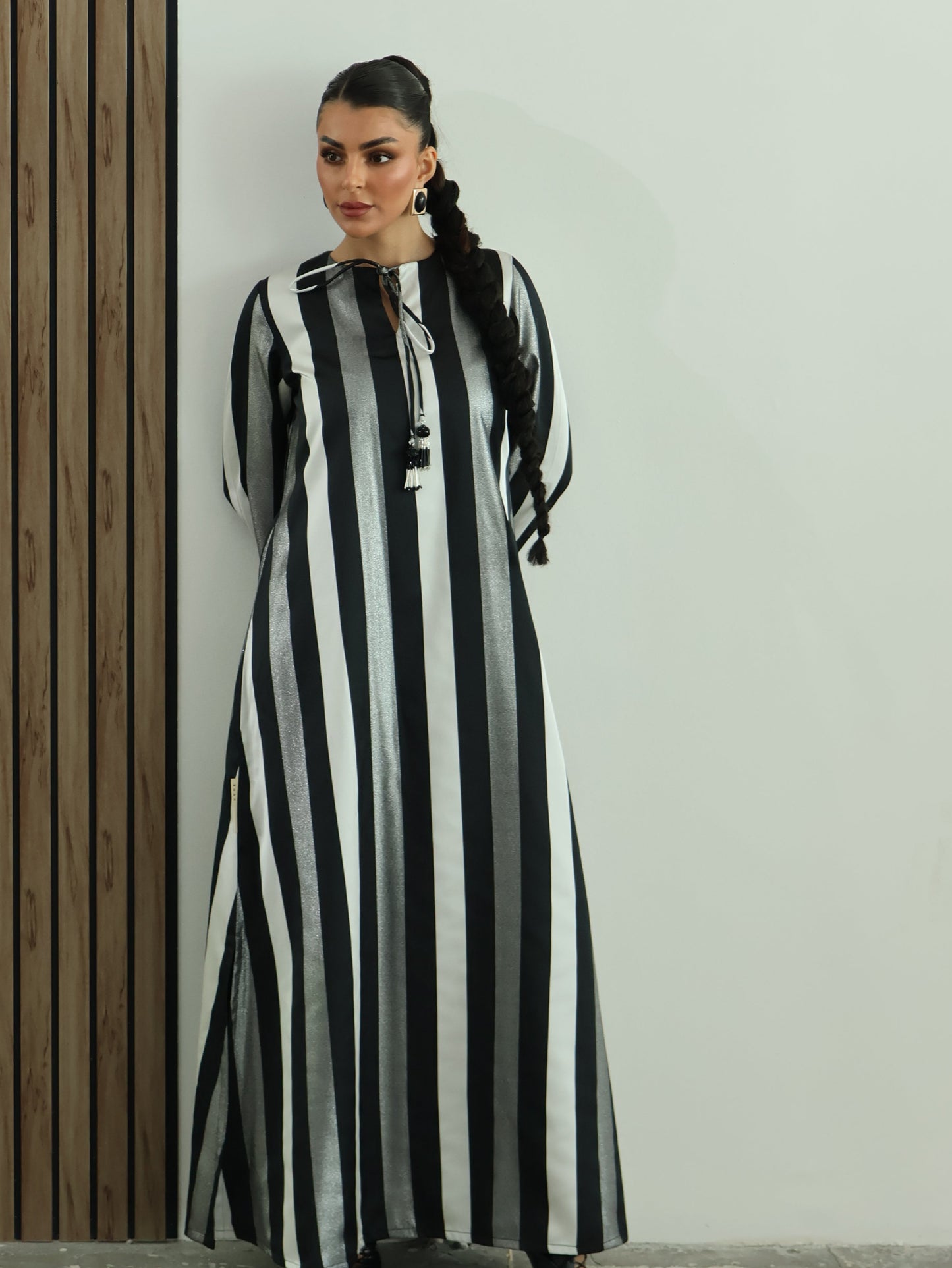 Keke Silver Stripes Jalabiya