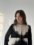 Monochic Abaya